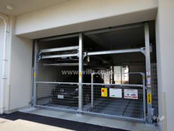 敷地内駐車場（屋内機械式）