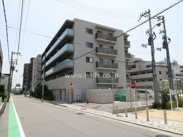 ブランズさくら夙川の外観（北西側から）