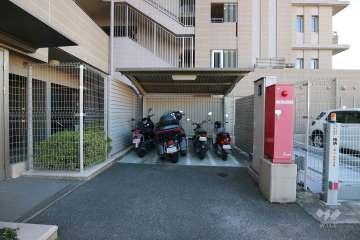 バイク置場
