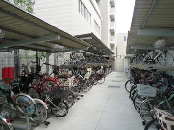 自転車置場（屋外屋根付き）