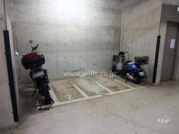バイク置場