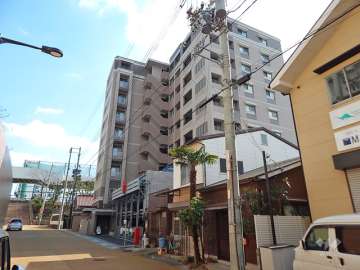 ワコーレ住吉川シーズンズの外観（北西側から）