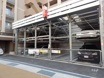 敷地内駐車場（屋外機械式）