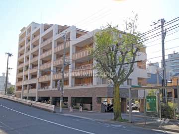 リベール灘北通りの外観(北東側から)