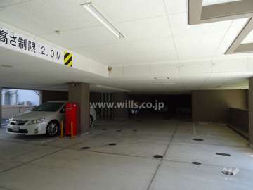 敷地内駐車場（屋内平面式）