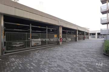 敷地内駐車場（屋内機械式）