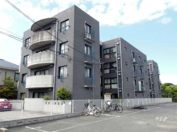 パティオ南宝塚の外観（南東側から）