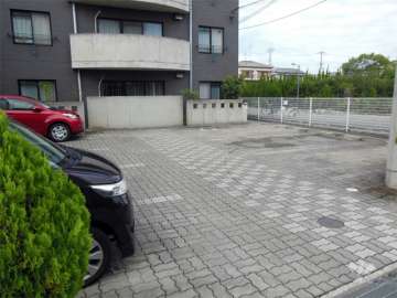敷地内駐車場（平面式）