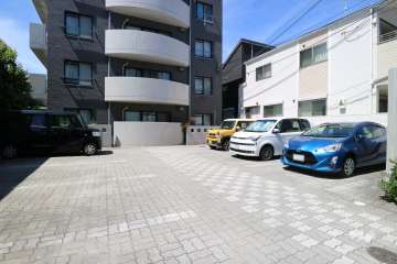敷地内駐車場（屋外平面式）