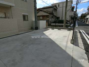 敷地内駐車場（屋外平面式）