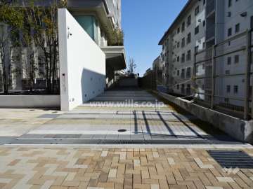 駐車場出入り口