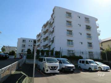 イトーピア覚王山の外観(北側から)