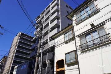 エスリード江坂垂水町の外観（南東側から）