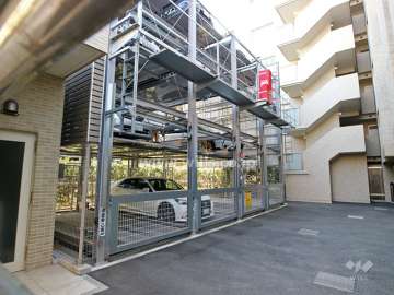 敷地内駐車場（屋外機械式）