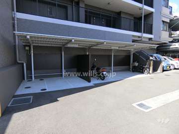 バイク置き場