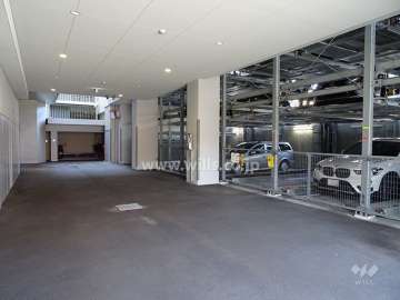 敷地内駐車場（屋内機械式）