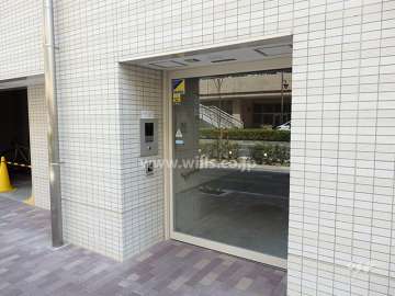 北側別住戸入口