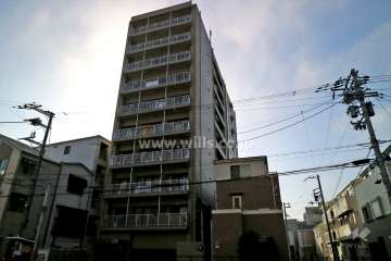 朝日プラザアドバンス淡路の外観（北西側から）