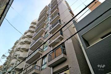 ベルデフラッツ淡路駅前の外観（西側から）