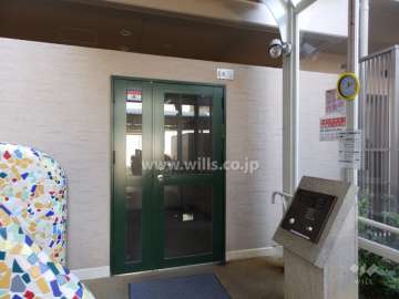 サブエントランス※オートロック付です。