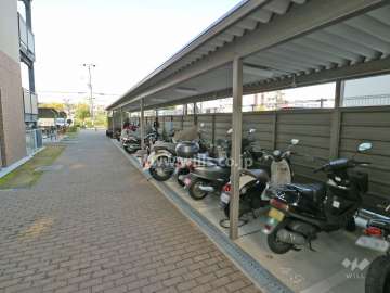 バイク置き場