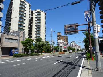 敷地南側の前面道路。国道479号※大阪内環状線です。