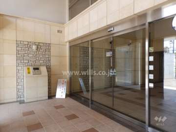 エントランスホール