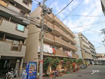 朝日プラザ上新庄の外観(南西側から)