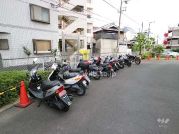バイク置き場