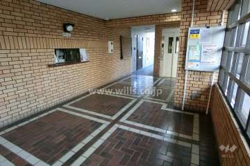 エントランスホール