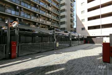 敷地内駐車場（屋外機械式）