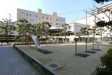 敷地に隣接する公園