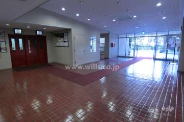 エントランスホール