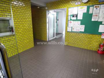 エントランスホール