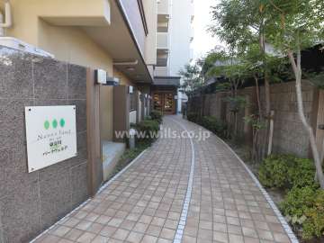 エントランスアプローチ