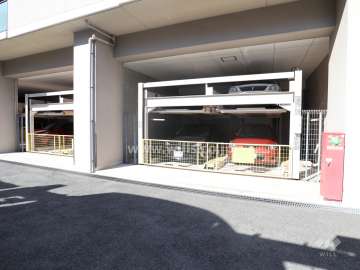 敷地内駐車場(屋内機械式)
