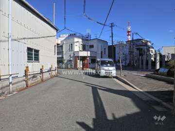 敷地北西側の前面道路