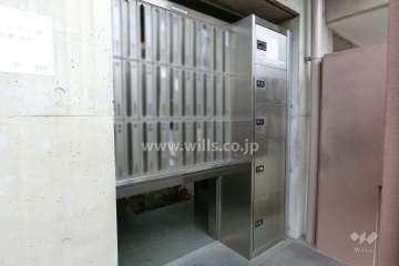 宅配ボックスと共用ポスト