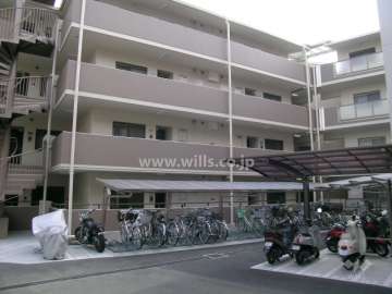 自転車置場、バイク置き場