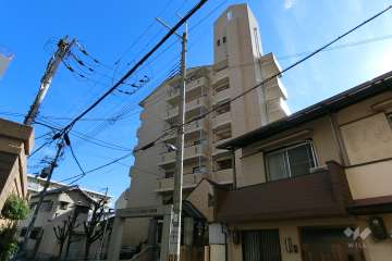 クラウンハイム東淀川-弐番館の外観（北西側から）