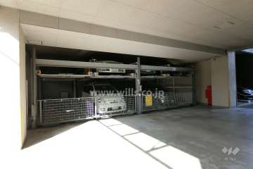 敷地内駐車場（屋内機械式）