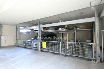 敷地内駐車場（屋内機械式）