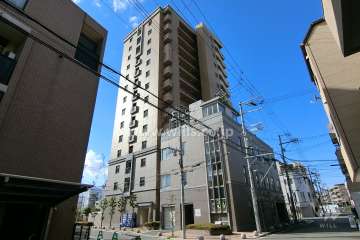 パークプラザ淡路菅原の外観（南東側から）