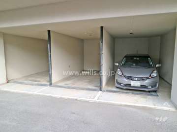 敷地内駐車場(屋内平面式)