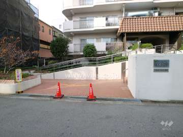 エントランスアプローチ