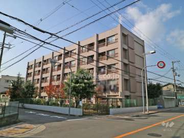 豊里コーポラスの外観(東側から)