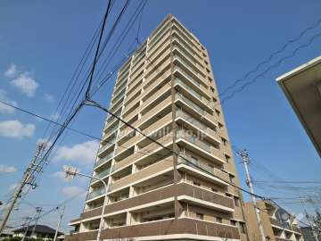 アデイ豊里アーバンコンフォートの外観(西側から)