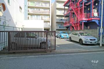 敷地内駐車場(屋外平面式)