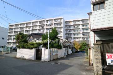 東淀川ホームプラザの外観（南側から）