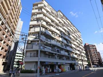 新大阪ハイツの外観南西から